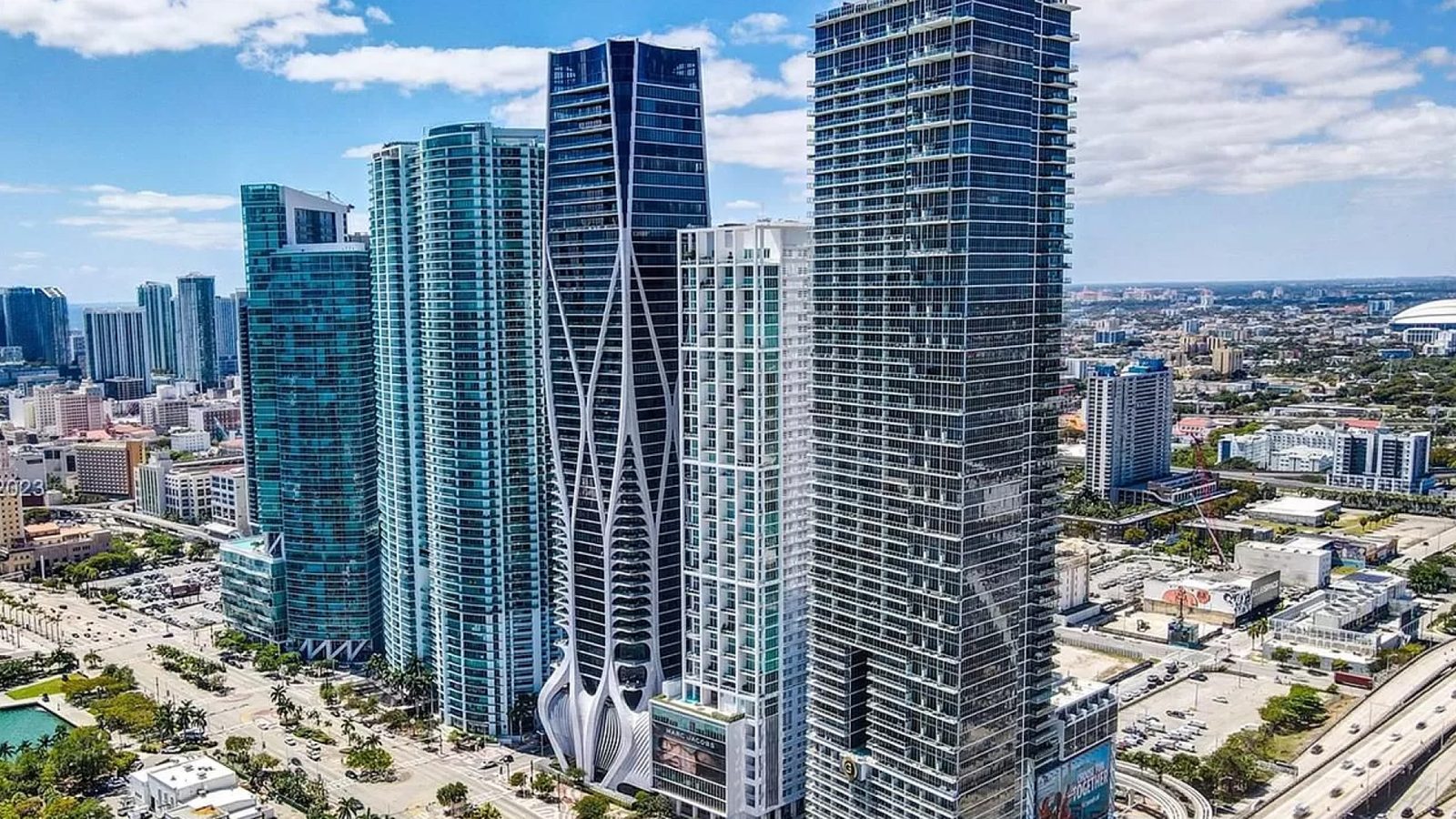 One Thousand Museum: the building from outside, in Miami.